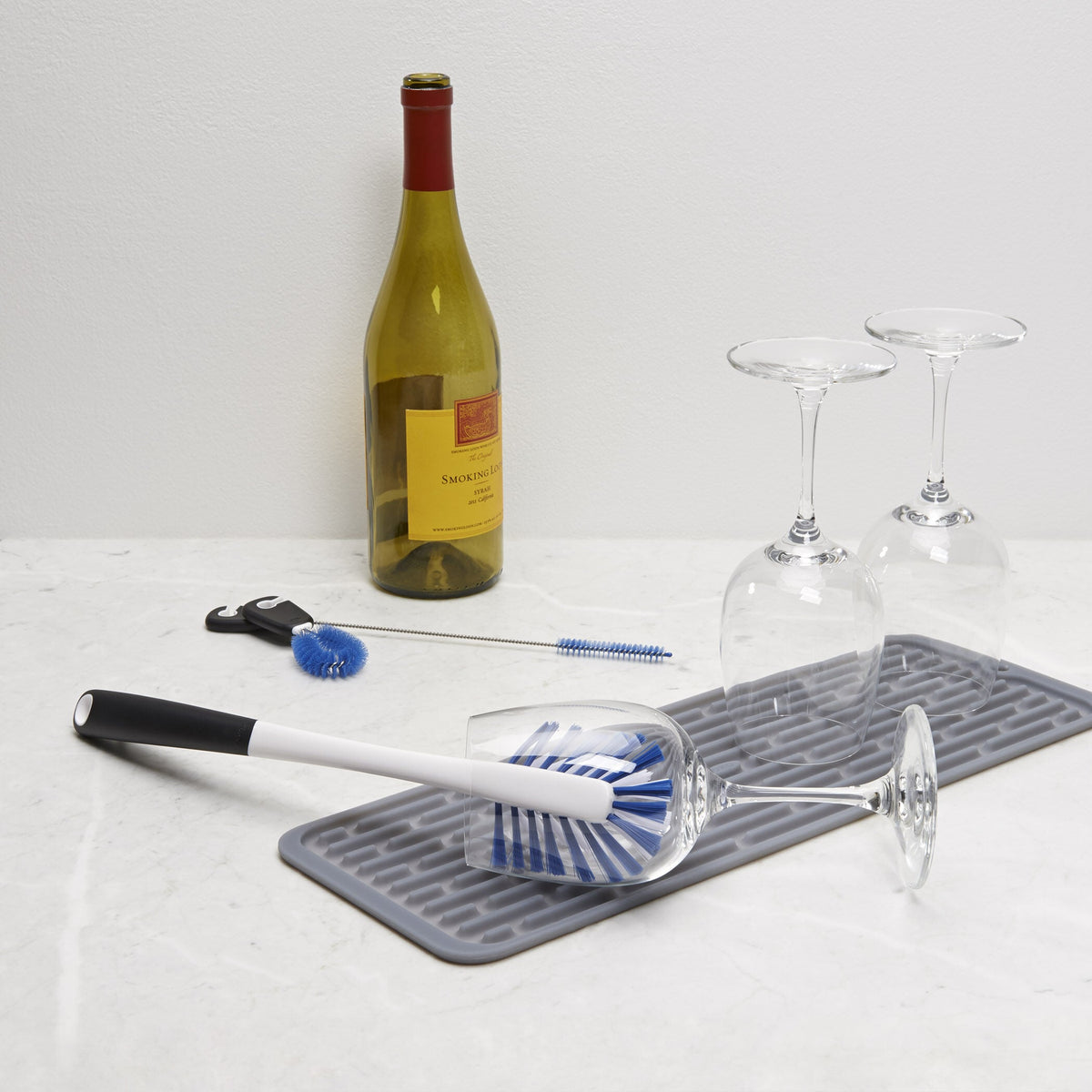 water-bottle-cleaning-set-i4 1329080_7_water_bottle_cleaning_set.jpg