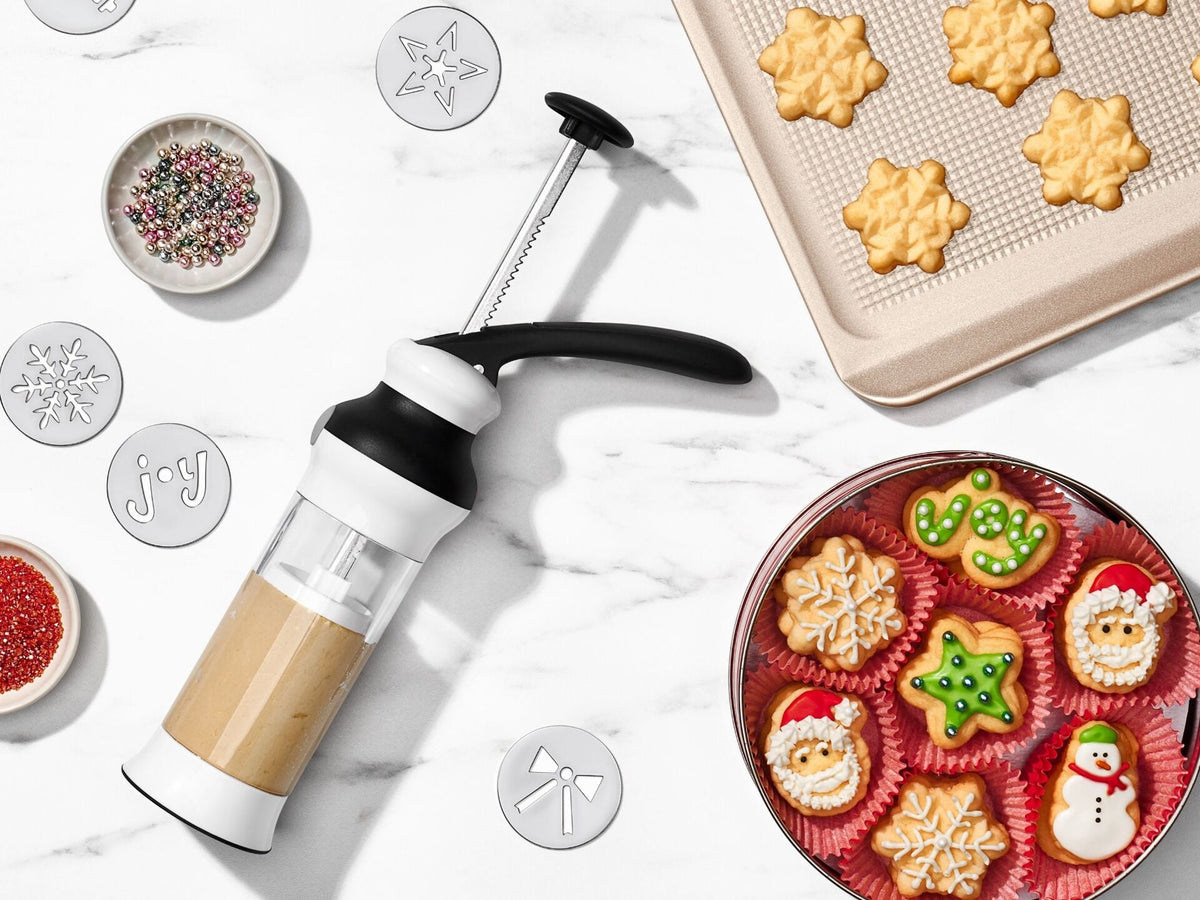 holiday-cookie-press-and-disk-set-bundle-f4 gg_11177800_9-banner.jpg