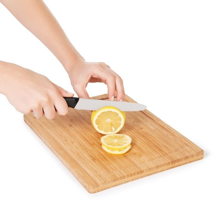 5-serrated-utility-knife-o5 gg_22181_4a.jpg