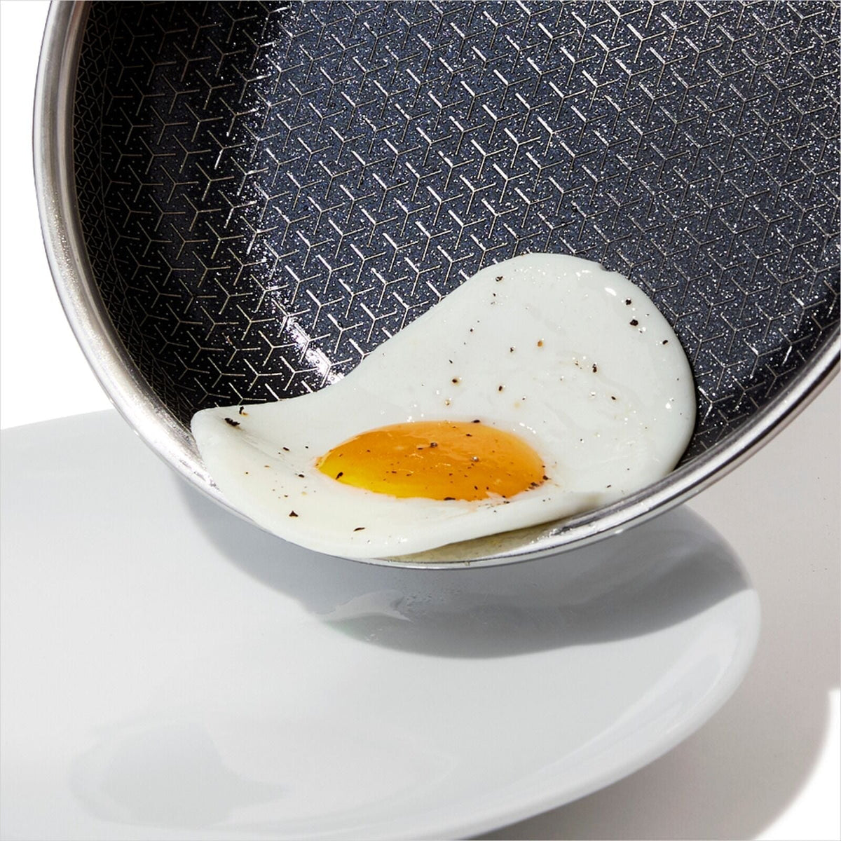 trident-hybrid-non-stick-stainless-steel-8-in-fry-pan-g3 oxo_trident-fry_ss_pdp_02_1.jpeg