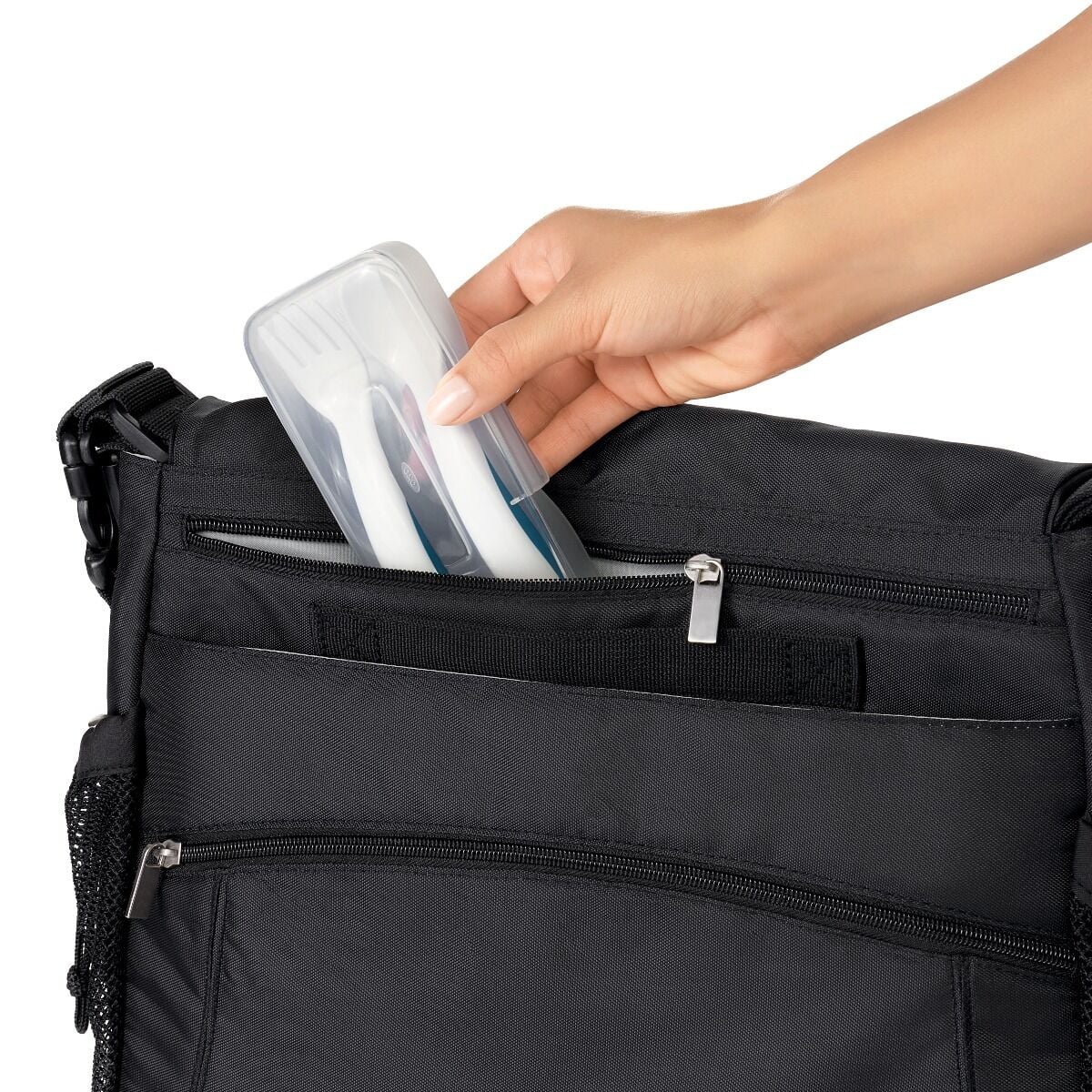 on-the-go-plastic-fork-and-spoon-set-with-travel-case-o2 tot_61139300_4_1.jpg