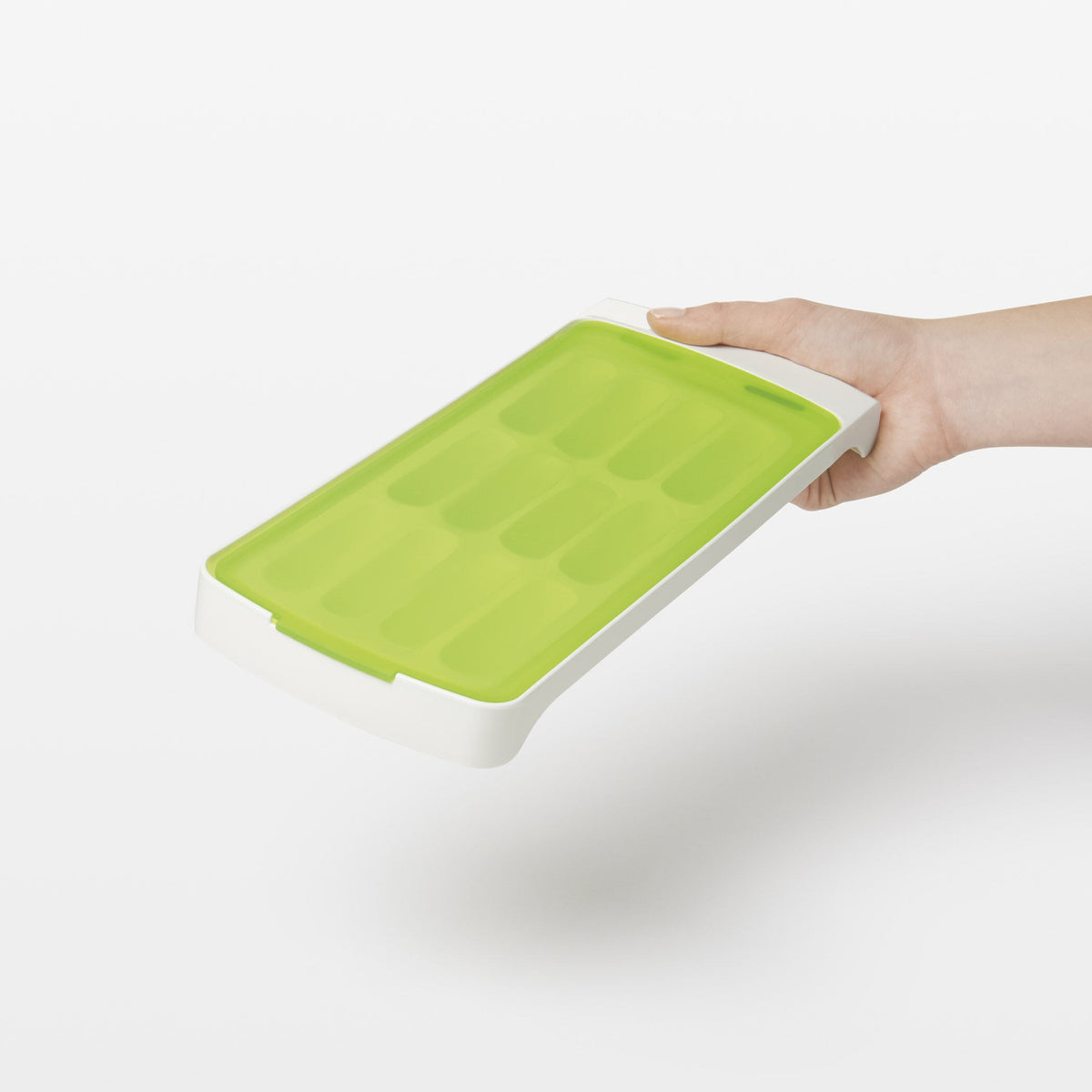 no-spill-ice-stick-tray-a1 11147700_5_no-spill_ice_stick_tray.jpg