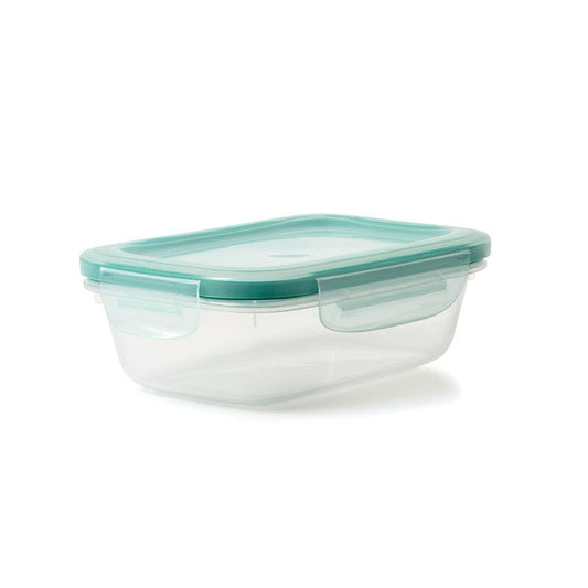 oxo-good-grips-3-cup-smart-seal-plastic-container-o6 11175300snap3cup.jpg