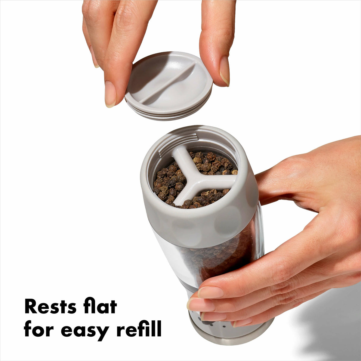 contoured-mess-free-pepper-grinder-o2 11312500_thumbnail_8c_1_.jpg