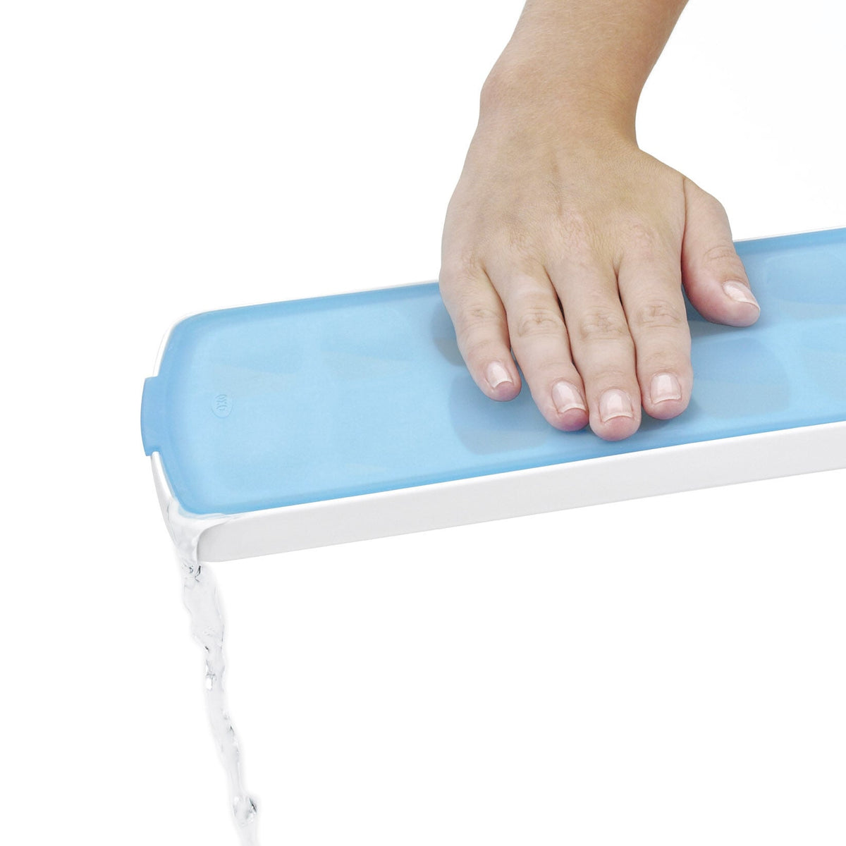 no-spill-ice-cube-tray-x0 1132080_2_no-spill_ice_cube_tray.jpg