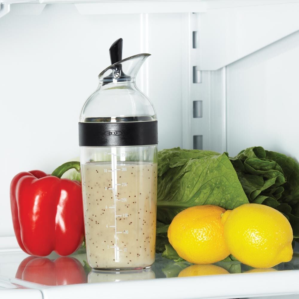 salad-dressing-shaker-u0 1188500_4.jpg