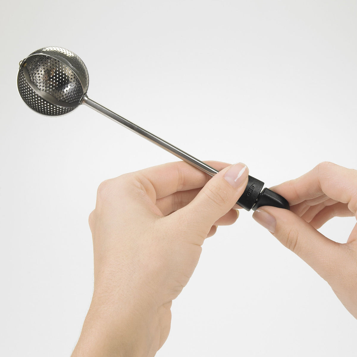 twisting-tea-ball-i4 1410280_5_twisting_tea_ball.jpg