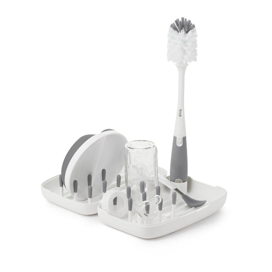 on-the-go-drying-rack-with-bottle-brush-l2 62146300_dryingrack_2.jpg