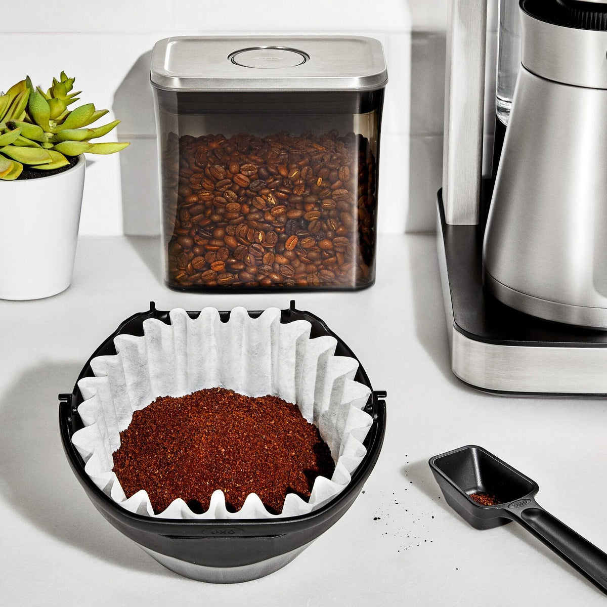 commercial-basket-style-large-coffee-filters-y5 brew_11358800_12cupcoffeefilter_pdp_02.jpg