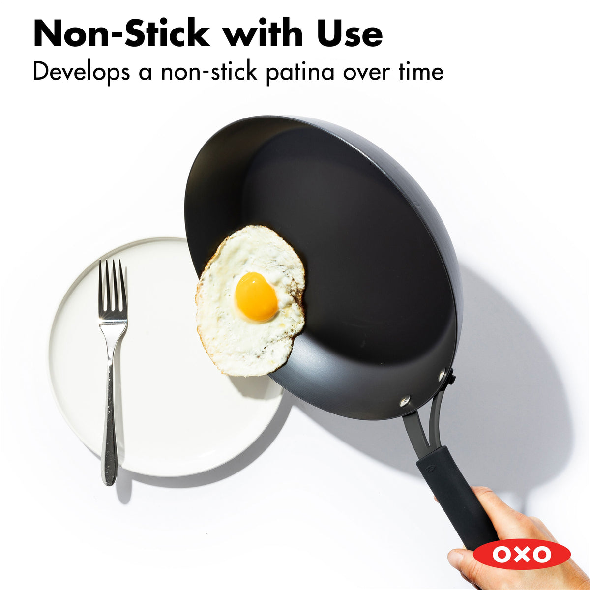 carbon-steel-obsidian-series-8-inch-frypan-with-silicone-sleeve-a8 cc005099-001-4.jpg
