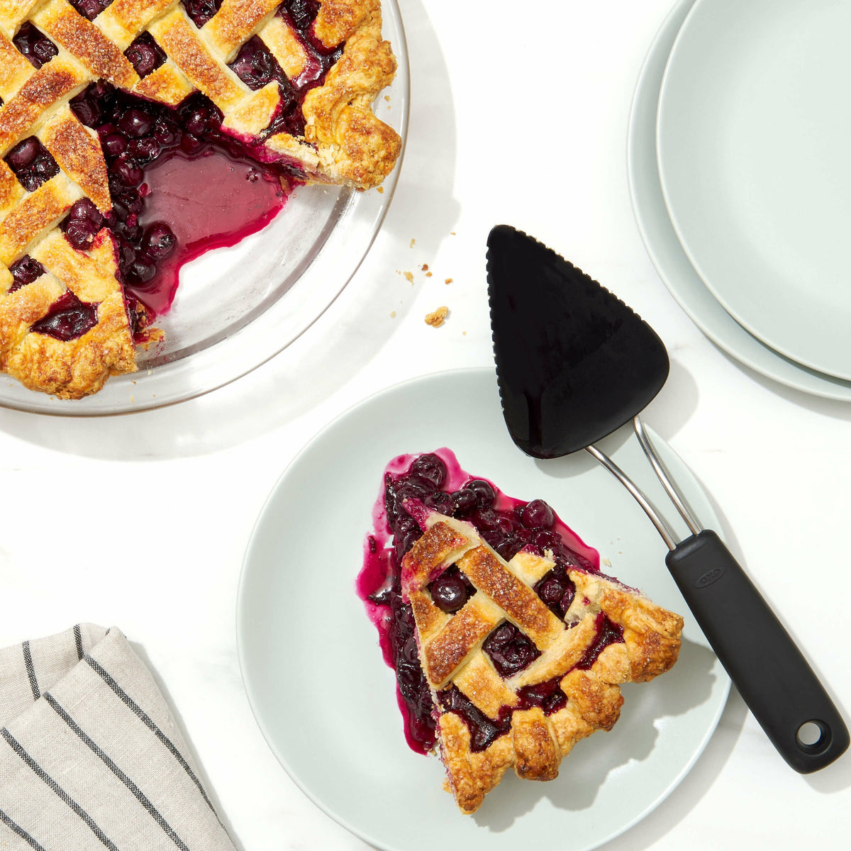 nylon-flexible-pie-server-n7 gg_1064984_9a_1_.jpg