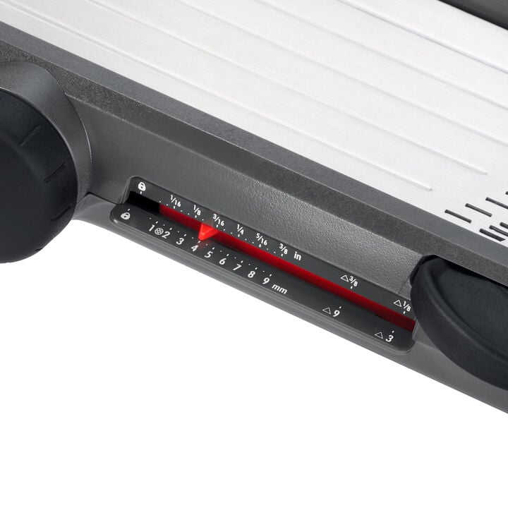 chef-s-mandoline-slicer-2-0-w8 gg_111194500_7_1_.jpg