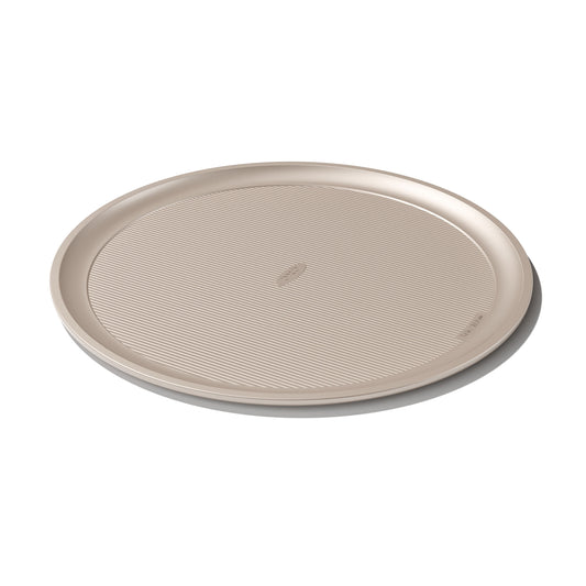 non-stick-pro-pizza-pan-15-k8 gg_11159900v1_201216_01_1_.jpg