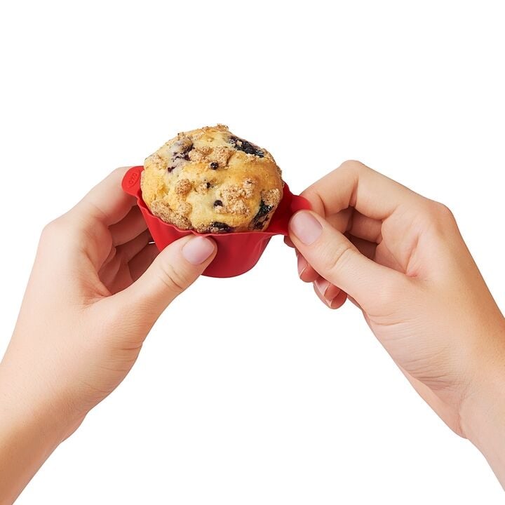 silicone-baking-cups-12-pack-q3 gg_11211000_4c.jpg