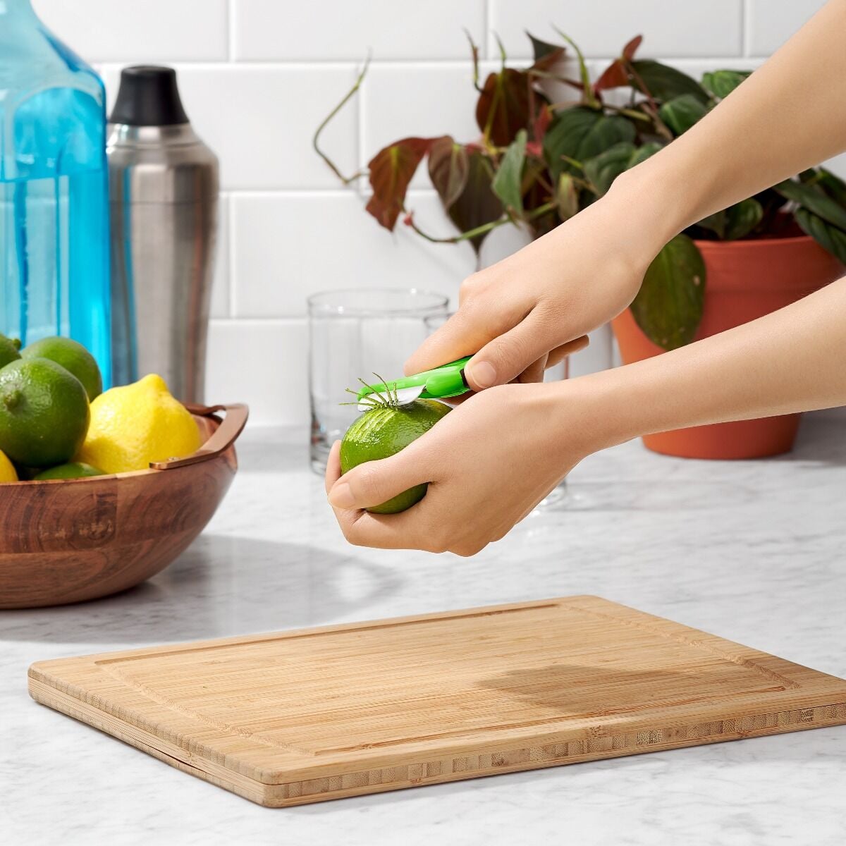 citrus-peeler-m0 gg_11244200_4.jpg