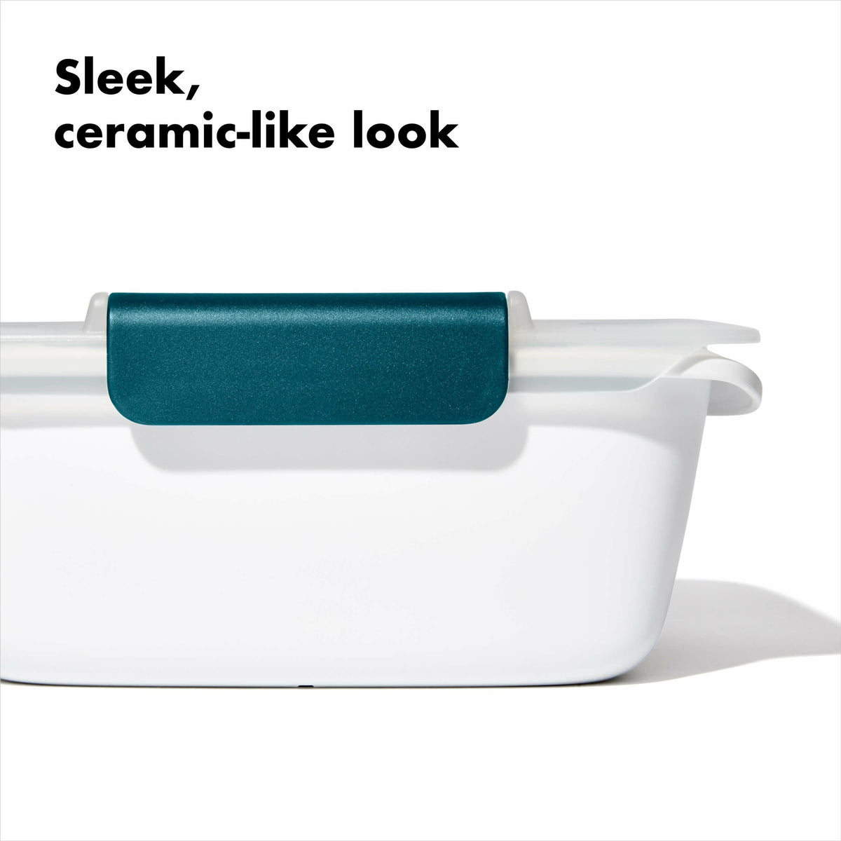 prep-and-go-salad-container-u2 gg_11301500___8b_1_.jpg