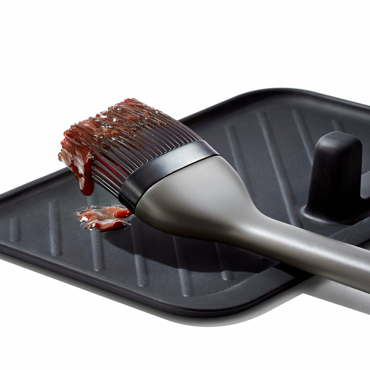 grilling-basting-brush-s6 gg_11309300_050620_4_rgb_1_.jpg