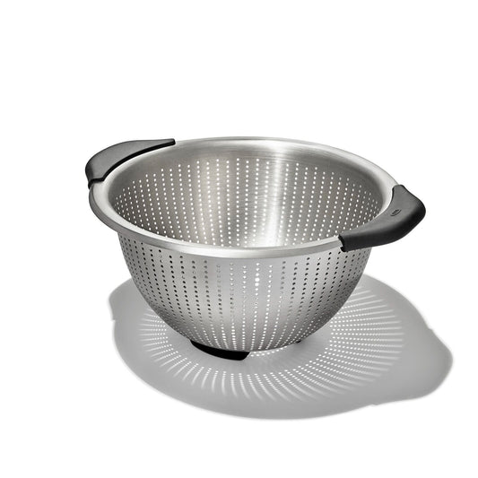 5-qt-stainless-steel-colander-q8 gg_11330900_stainlesssteelcolander5qt_02_rgb.jpg
