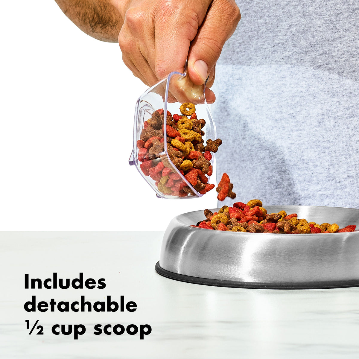oxo-good-grips-pet-pop-container-6-0-qt-5-7-l-with-half-scoop-i9 gg_11332800_8b_1_.jpg