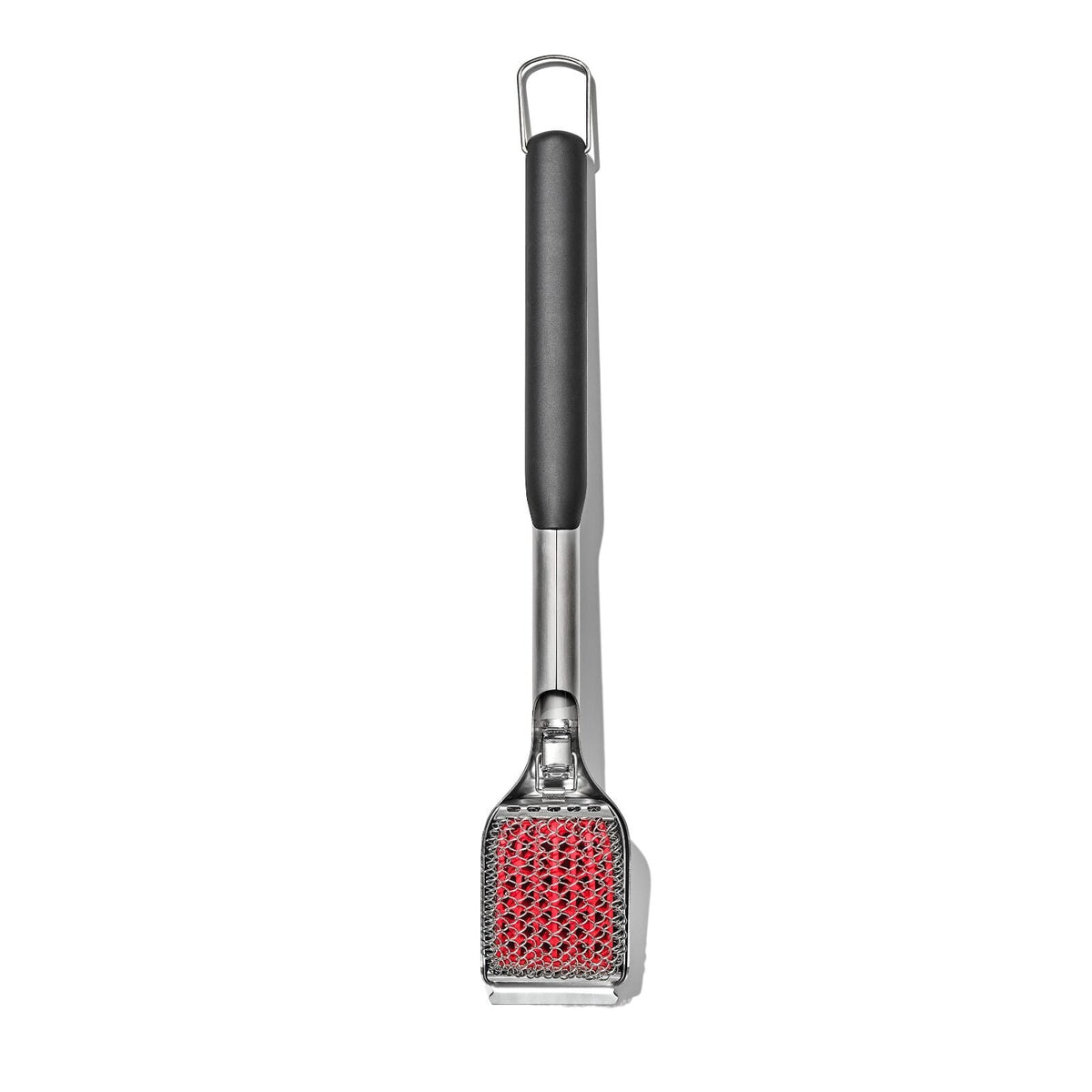 coiled-grill-brush-with-replaceable-head-x7 gg_11356300_coiledgrillbrush_05.jpg