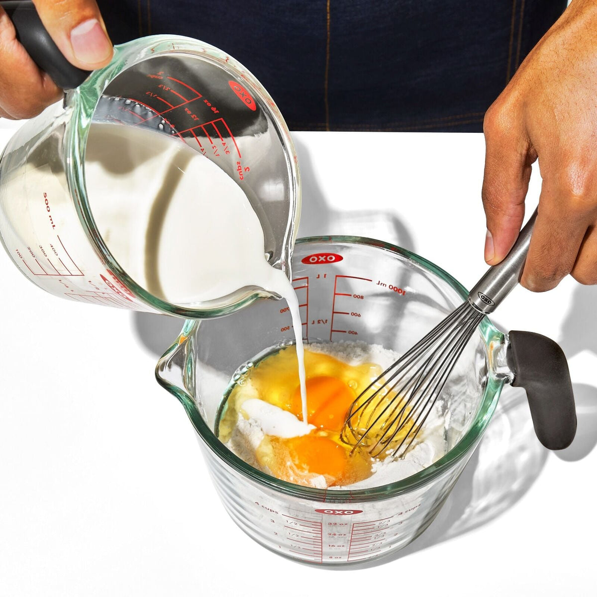 4-cup-glass-measuring-cup-v4 gg_11382000_4cupglassmeasuringcup_pdp_02.jpg