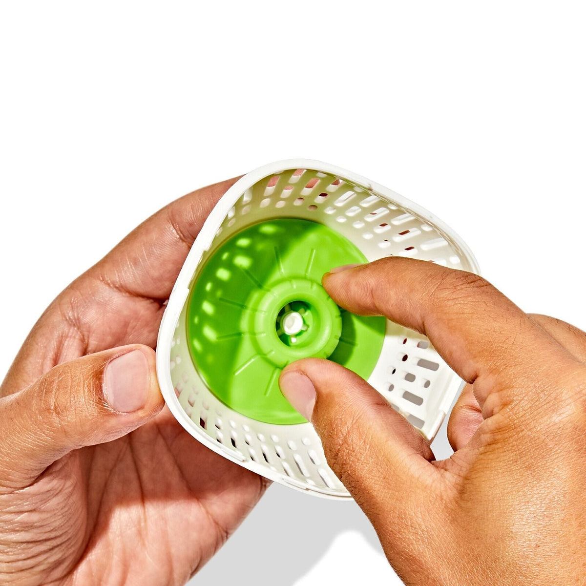 produce-saver-crisper-drawer-insert-2-pack-q4 gg_11427700_greensaver-crisper-drawer-insert_pdp_06.jpeg