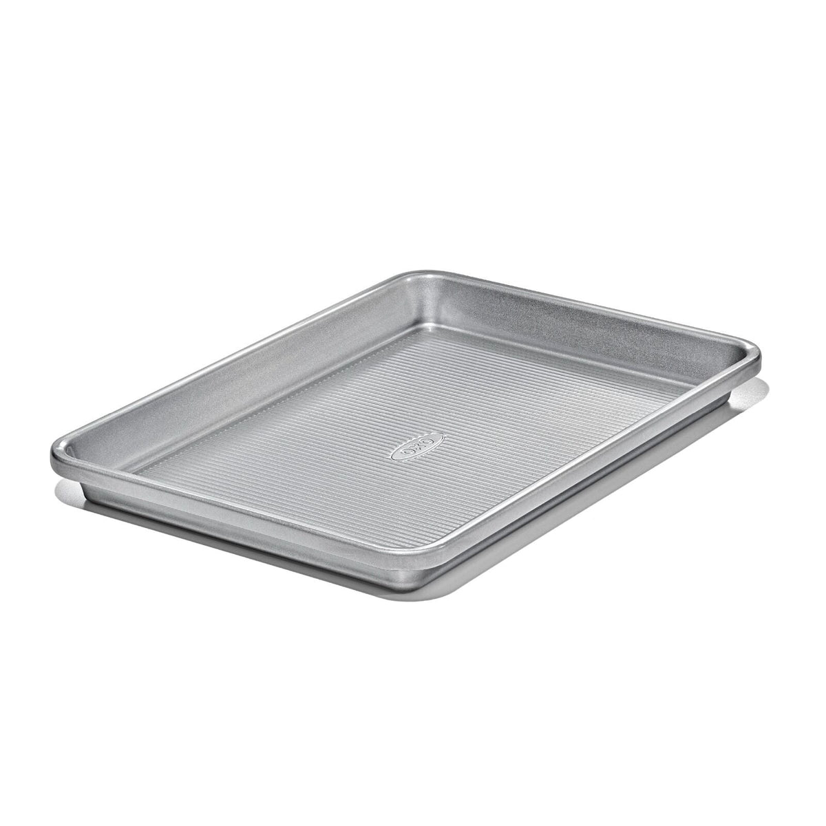 non-stick-pro-clear-coated-quarter-sheet-pan-y0 gg_11434900_quarter-sheet-pan_pdp_04.jpeg