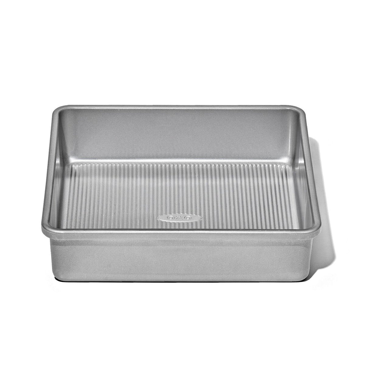 nonstick-pro-clear-coated-9in-square-cake-pan-c7 gg_11435200_9in-square-cake-pan_apdp_00_main.jpeg