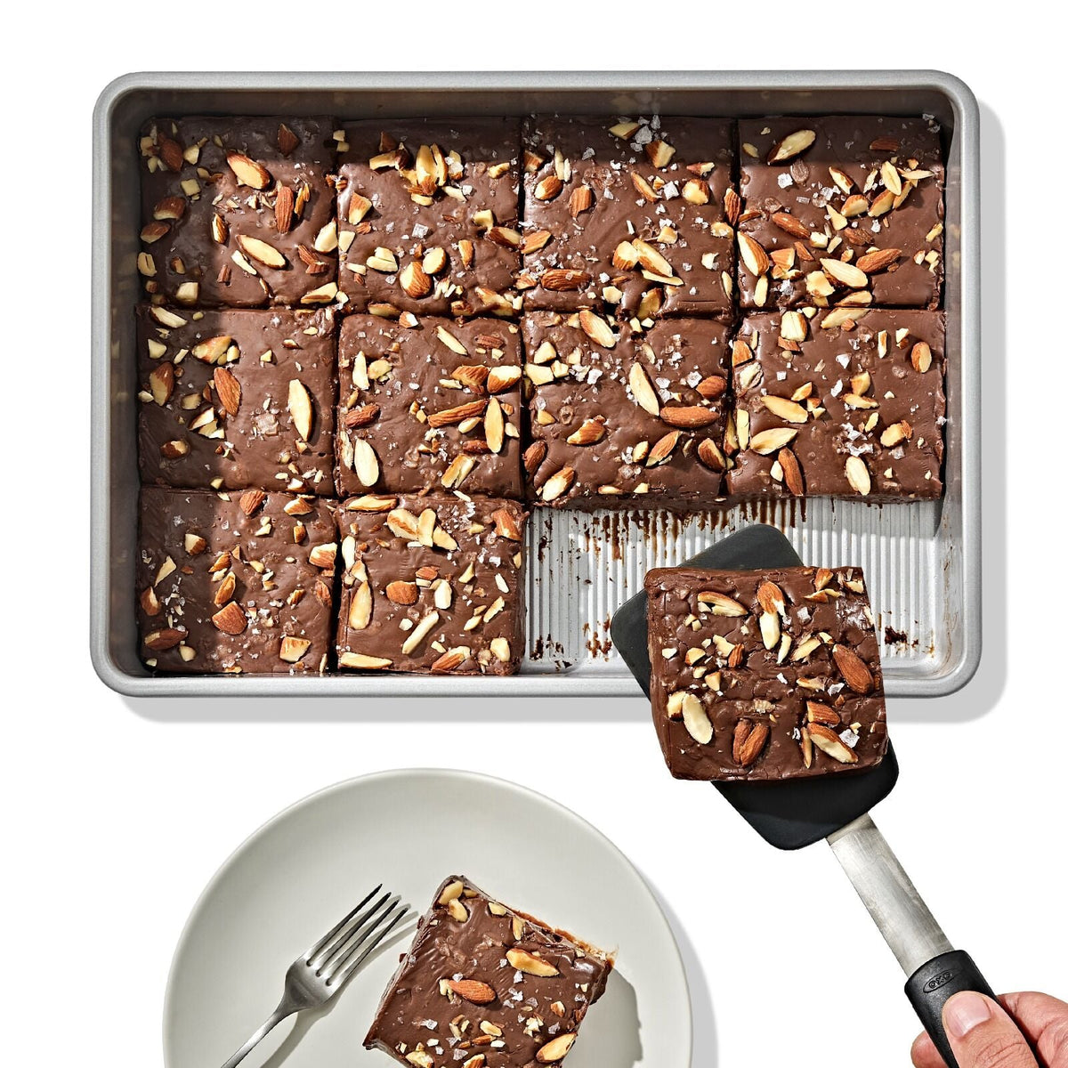 non-stick-pro-clear-coated-9inx13in-cake-pan-c0 gg_11435500_9x13-cake-pan_pdp_03.jpeg