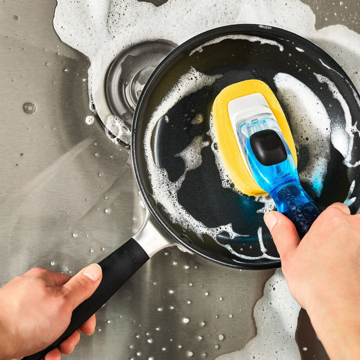 soap-dispensing-dish-sponge-o8 gg_12361300_soapdispensingdishsponge_pdp_02.jpg