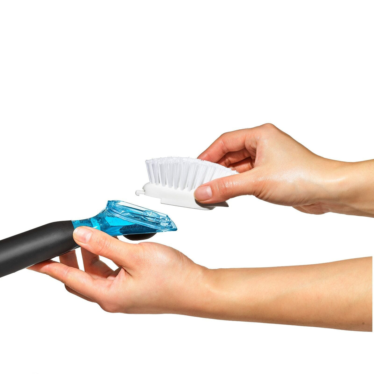 soap-dispensing-dish-brush-z1 gg_12361700_soapdispdishbrush_07_p_rgb.jpg