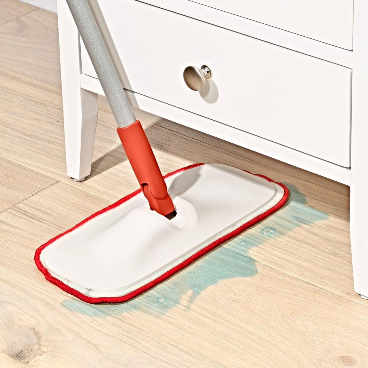 wet-and-dry-microfiber-mop-w5 gg_12423100_wet-dry-floor-mop_pdp_03.jpeg