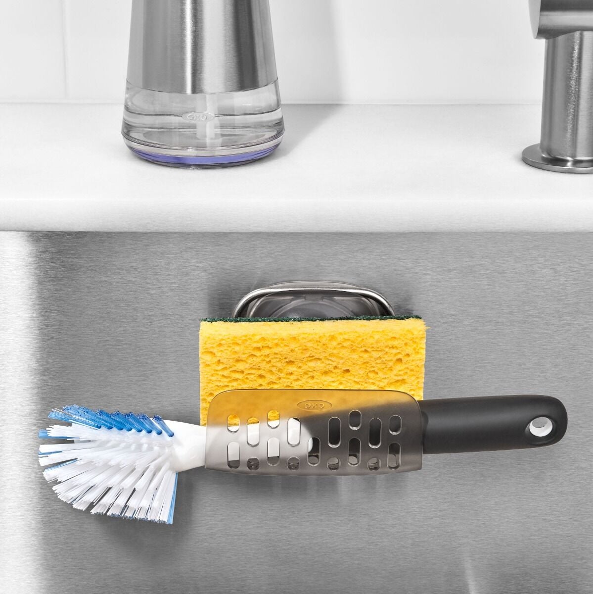 strongholdtm-suction-sponge-holder-e2 gg_13273500_9g.jpg