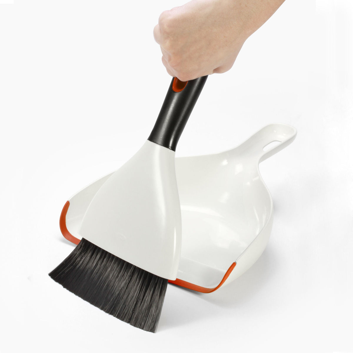 dustpan-and-brush-set-x7 gg_1334480_7_dustpan_brush_set.jpg