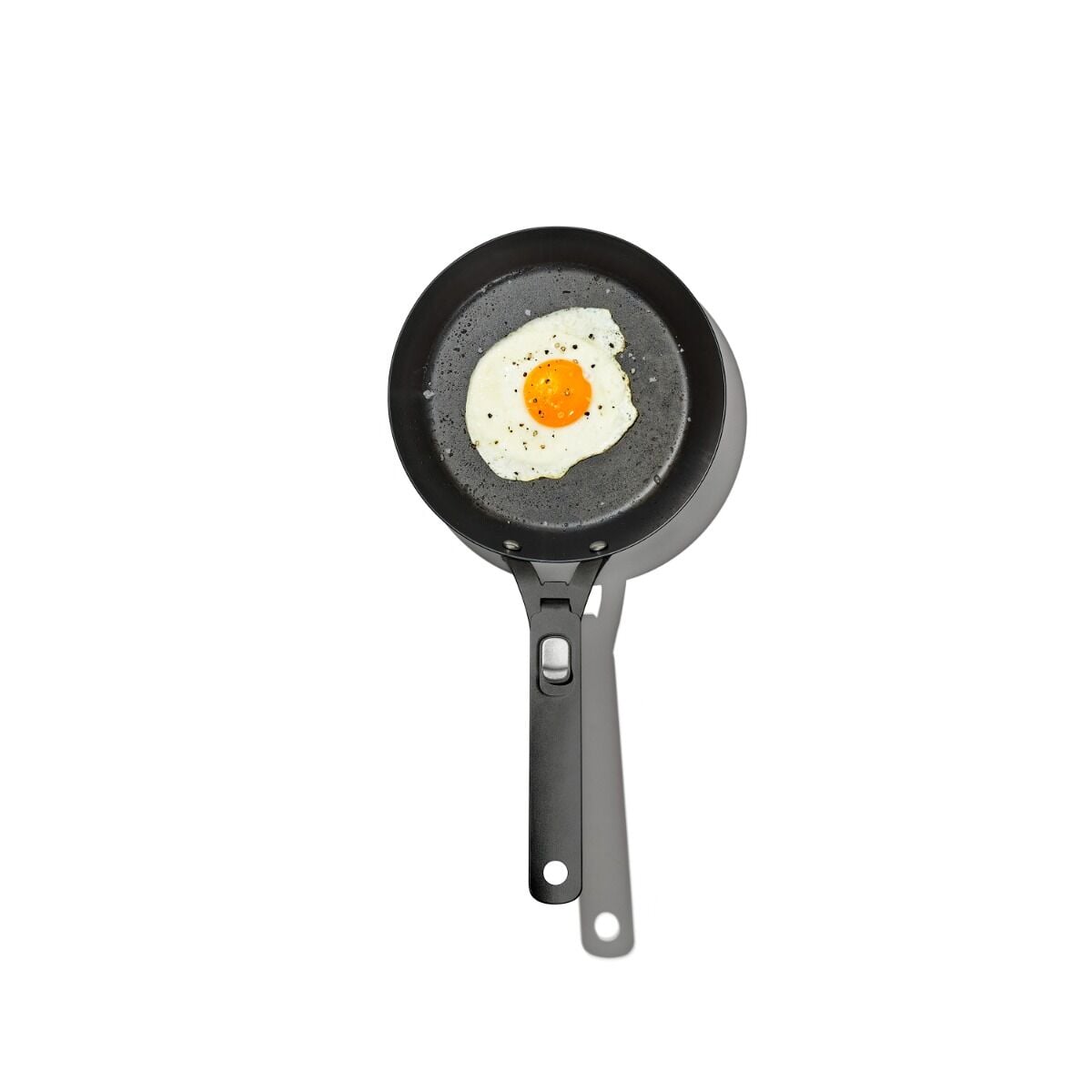 carbon-steel-with-removable-handle-10in-pan-p9 od__2059660001__8incarbonsteelpan_72_p_rgb.jpg