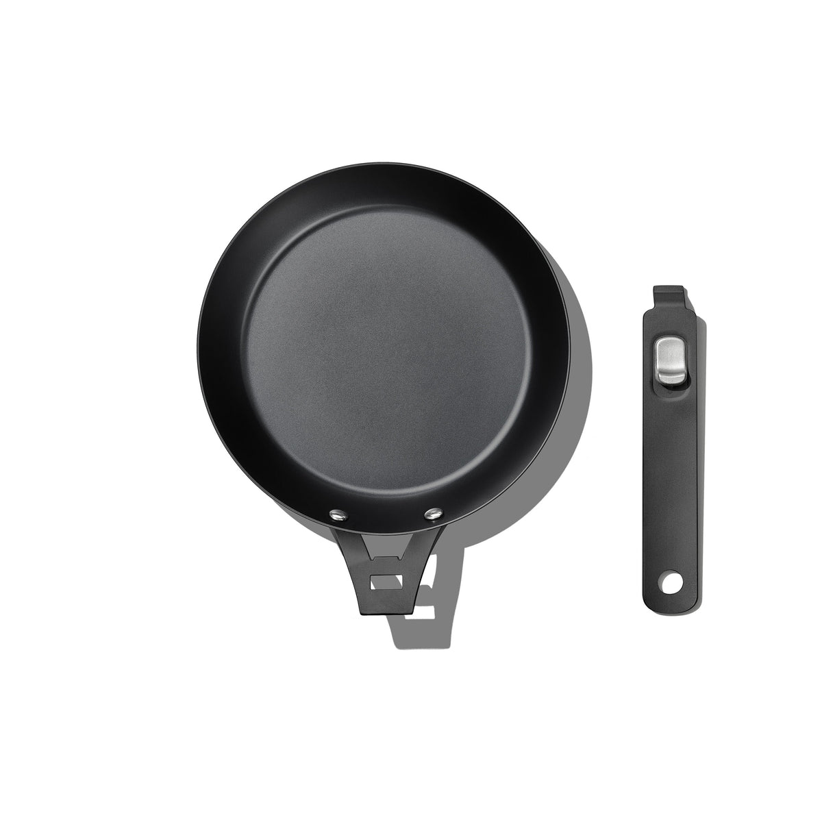 carbon-steel-with-removable-handle-8in-pan-u4 od__2059660001__8incarbonsteelpan_75_rgb.jpg