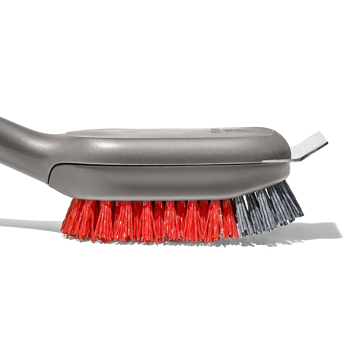 outdoor-nylon-grill-brush-set-of-2-replacement-heads-m8 odr_9210900_nylongrillbrushforcoldcleaningrpmheads_pdp_03.jpeg