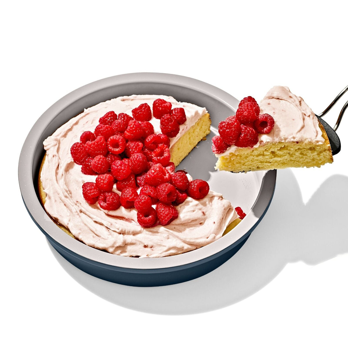 non-stick-pro-ceramic-coated-metal-bakeware-9-round-cake-pan-storm-blue-y9 oxo_11414100_9in-round-cake-pan-stormblue_apdp_03.jpg