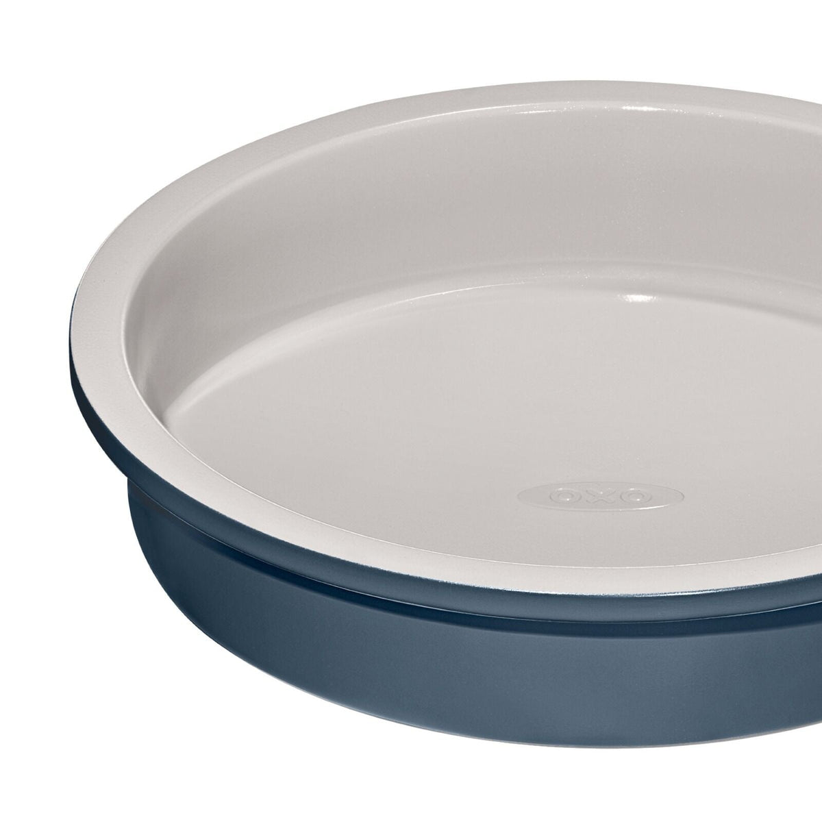 non-stick-pro-ceramic-coated-metal-bakeware-9-round-cake-pan-storm-blue-y9 oxo_9in-round-cake-pan-stormblue_apdp_02.jpg