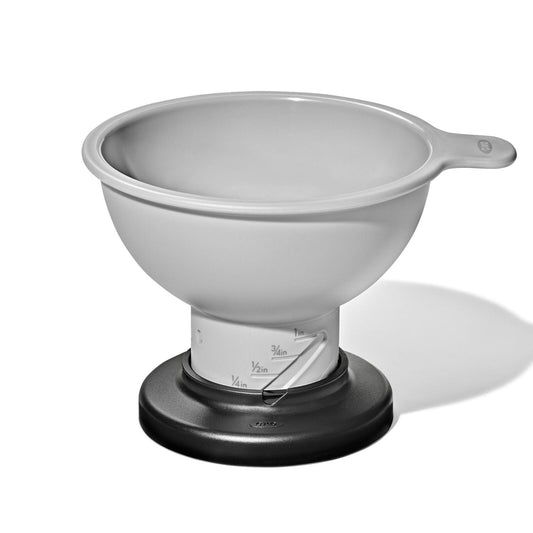 adjustable-funnel-e4 oxo_adjustable-funnel_apdp_00_main.jpeg
