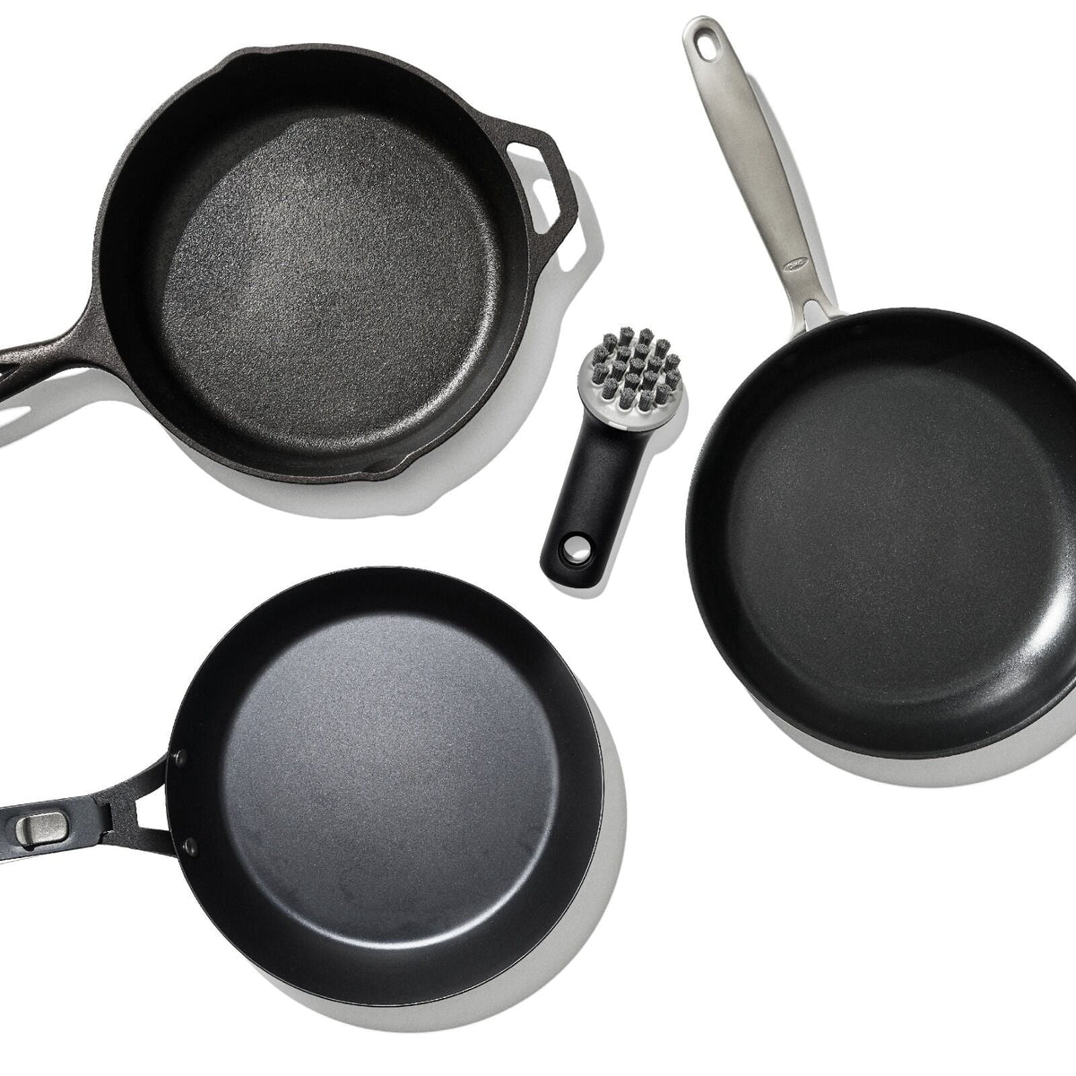 cast-iron-brush-i3 oxo_cast_iron_brush-12375200_020.jpg