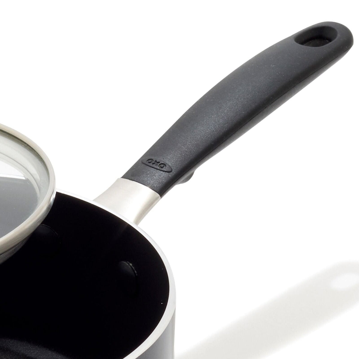non-stick-pro-every-day-1-6-qt-saucepan-with-lid-d6 oxo_cc010467-001_nonstick-everyday-1p6qt-saucepan_pdp_04.jpg