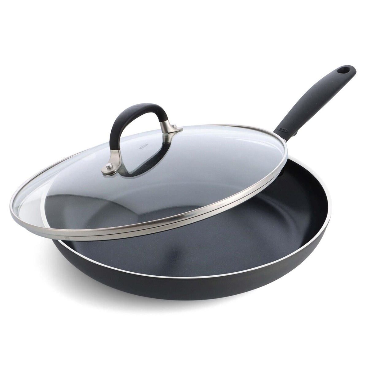 non-stick-pro-every-day-12-inch-frypan-with-lid-w8 oxo_cc010471-001_nonstick-everyday-12in-fry-pan-w-lid_pdp_01.jpg