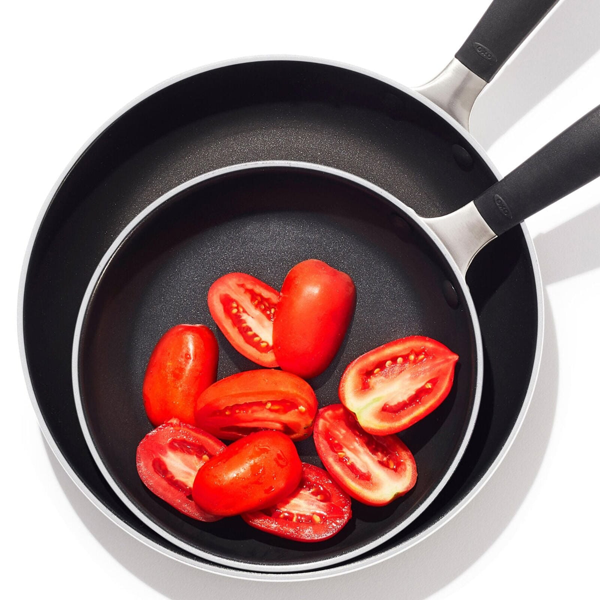 non-stick-pro-every-day-2-piece-frypan-set-v9 oxo_cc010473-001_nonstick-everyday-2pc-fry-pan-set_pdp_06.jpg