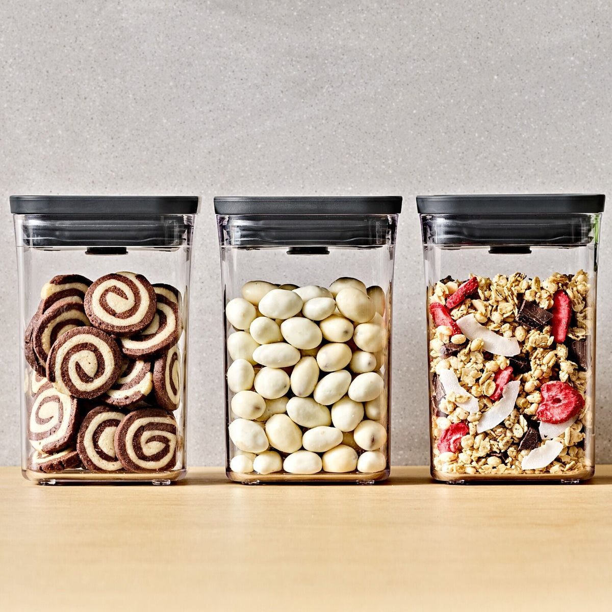 3-piece-pop-container-set-k5 oxo_gg_11430000_3piecepopcontainerset_matteblack_pdp_02.jpeg
