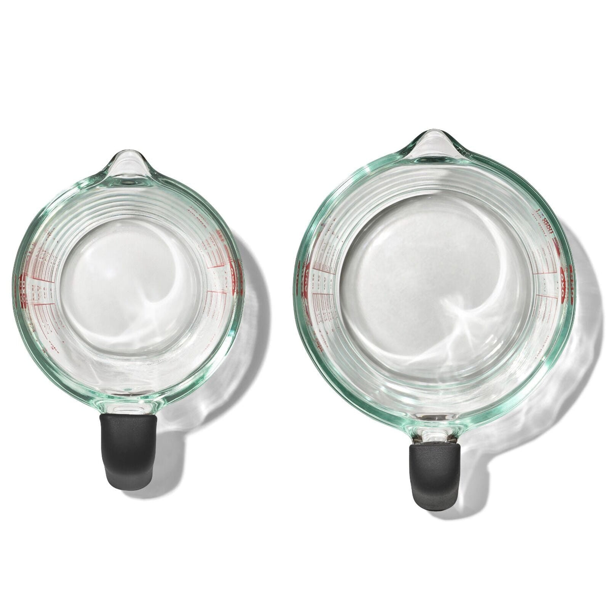2-cup-and-4-cup-glass-measuring-cup-set-y0 oxo_glass_measuring_cups-11384700_012.jpg