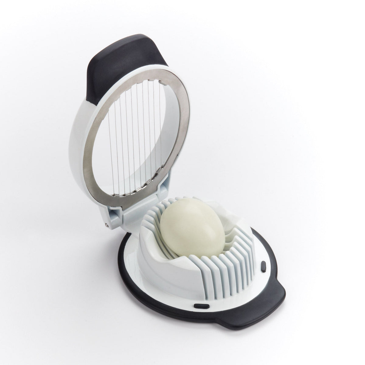 egg-slicer-o9 oxo_good_grips_egg_slicer_1271080_3.jpg