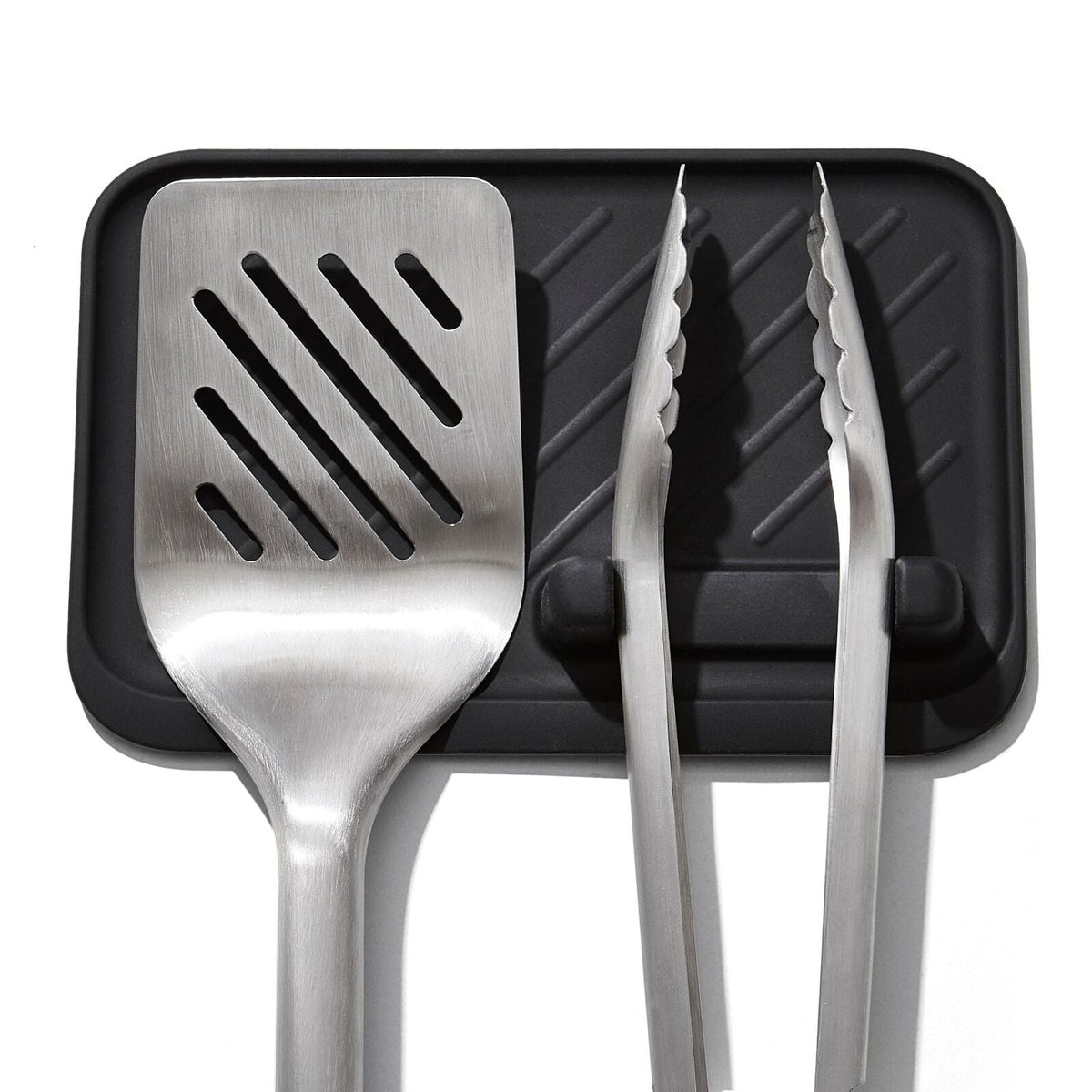 outdoor-3-piece-grilling-tool-set-v3 oxo_grilling_tool_set-9110100_008.jpg