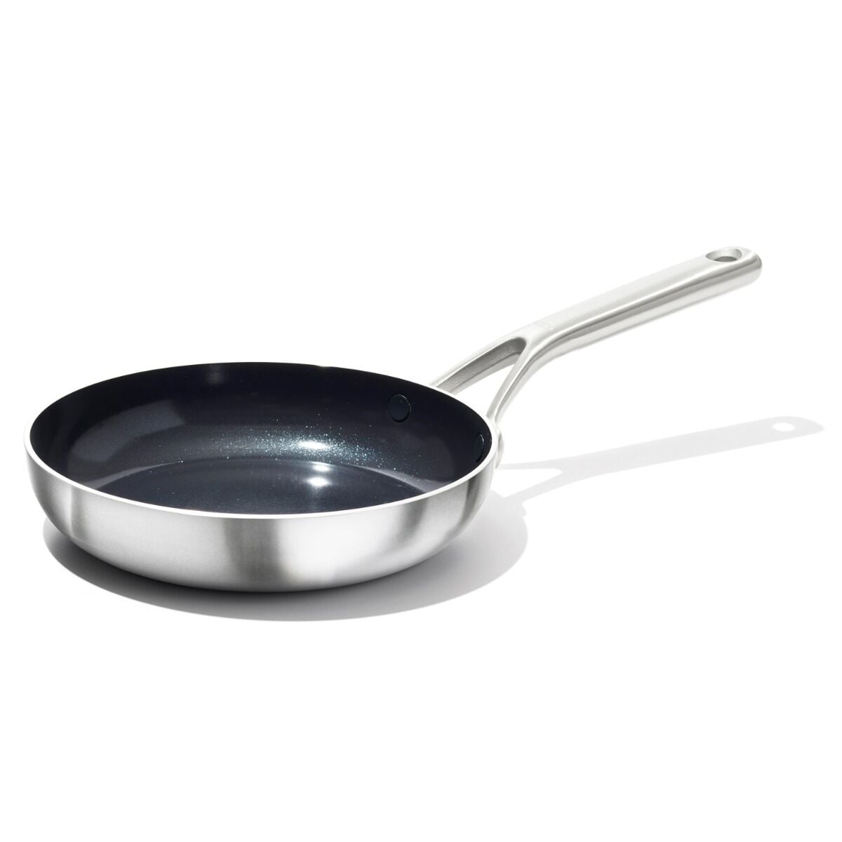 stainless-steel-mira-series-8in-frypan-ceramic-b2 oxo_mss_ph00882_frypans_8in_ns_1060.jpg