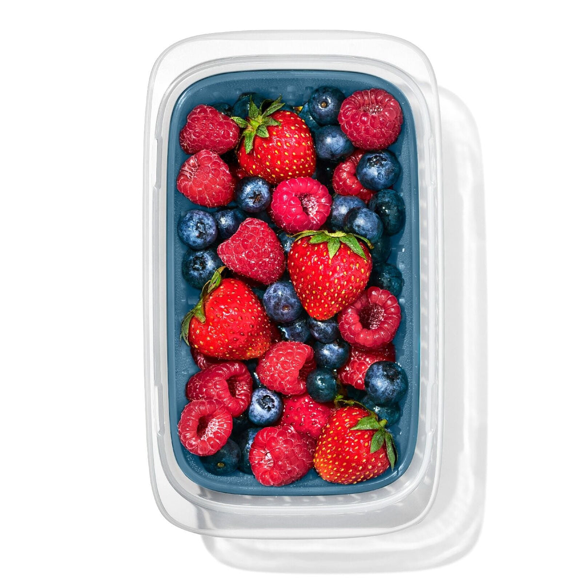 prep-and-go-container-with-colander-n7 oxo_prepgo_container-with-colander_pdp_02.jpeg
